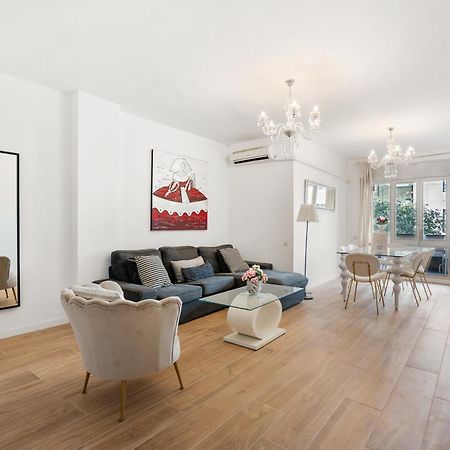 Fridays Flats Spacious 4Br Family Retreat Barcelona Kültér fotó